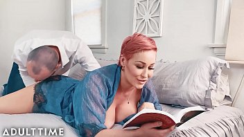 Hot MILF Gets Fucked in a Romance Novel
