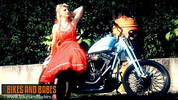 hot babes on bikes from project bikesandbabes.tv - amelia gold 01