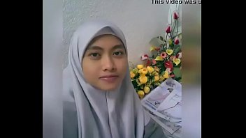 Hijab muslim malaysian girl nude pics