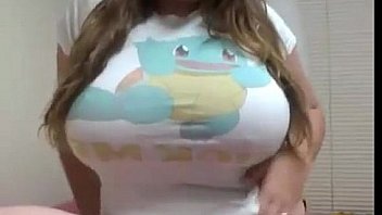 chuby girl play with big tits