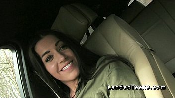 Teen hitchhiker showing ass to stranger in his car