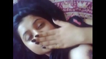 desi new married girl sucking