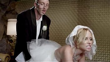 Skittles Newlyweds - Get Ready For My Sweetness