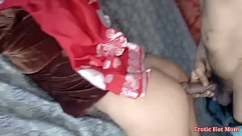 Analsex with Indian amateur hot cheating wife who takes a big cock without fear of pregnancy in gaand wearing red dopatta